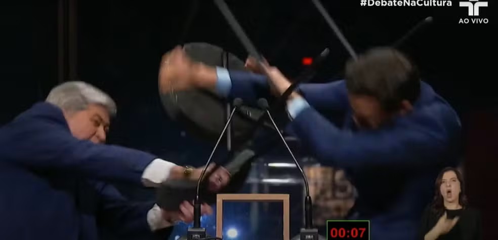 Vídeo: Datena agride Pablo Marçal durante debate em São Paulo